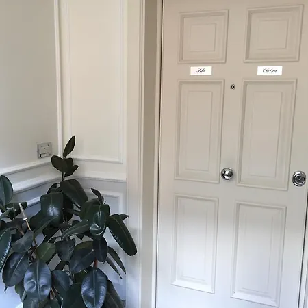 Le Residenze Di Via Lo Re 3*