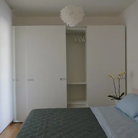 Le Residenze Di Via Lo Re Фоджиа